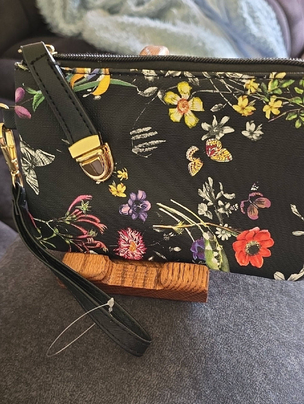 Floral Print Black Wristlet Clutch NWOT